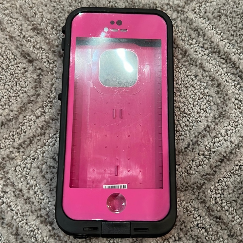 Pink iPhone 5s case used